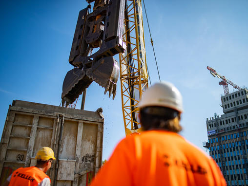 vue chantier paroi moulée, deux personnels